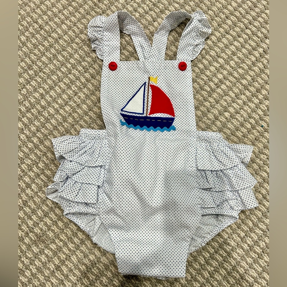 Sailboat ⛵️ Bubble